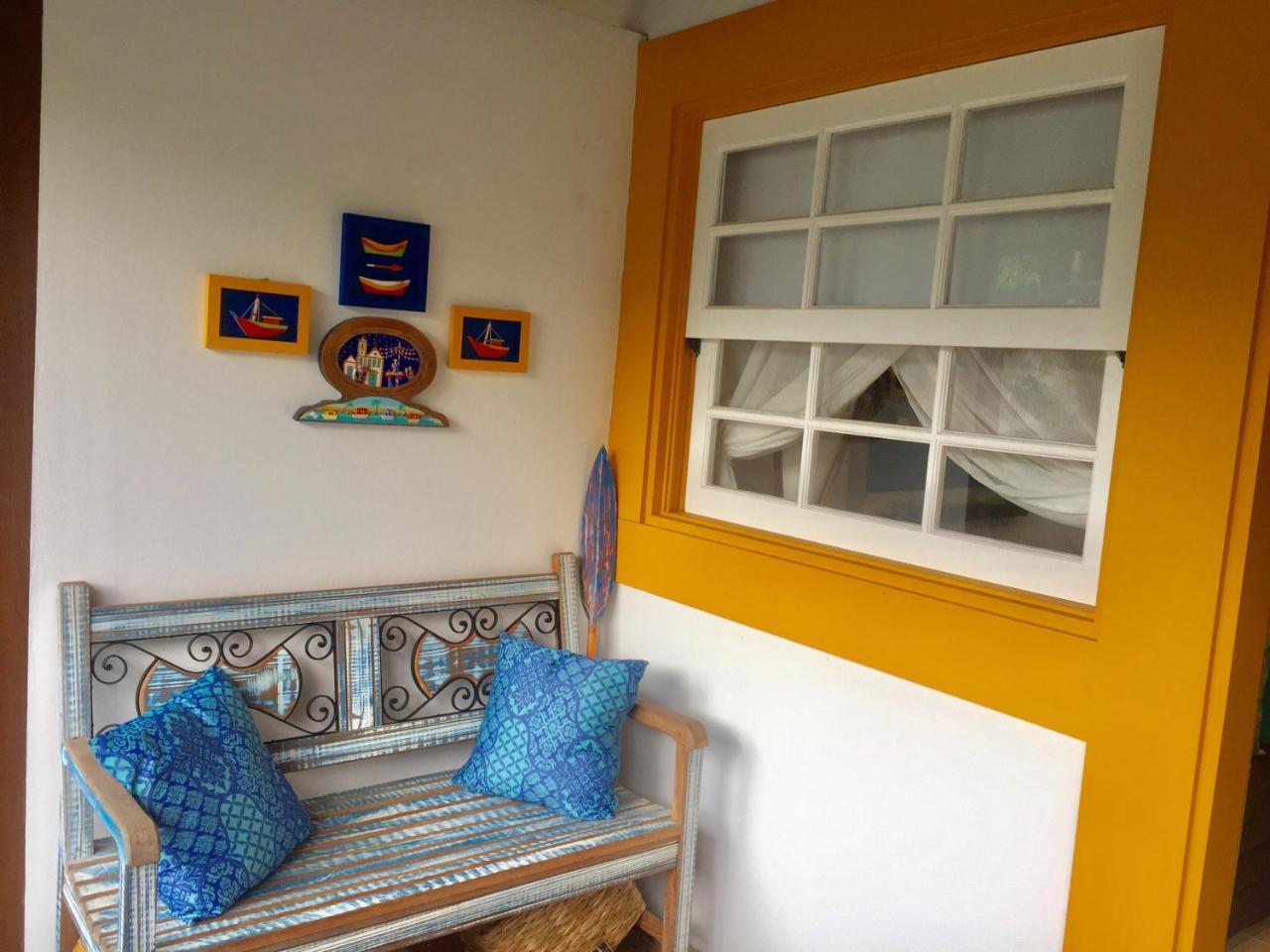 הוילה פאראטי Cozy Blue House מראה חיצוני תמונה